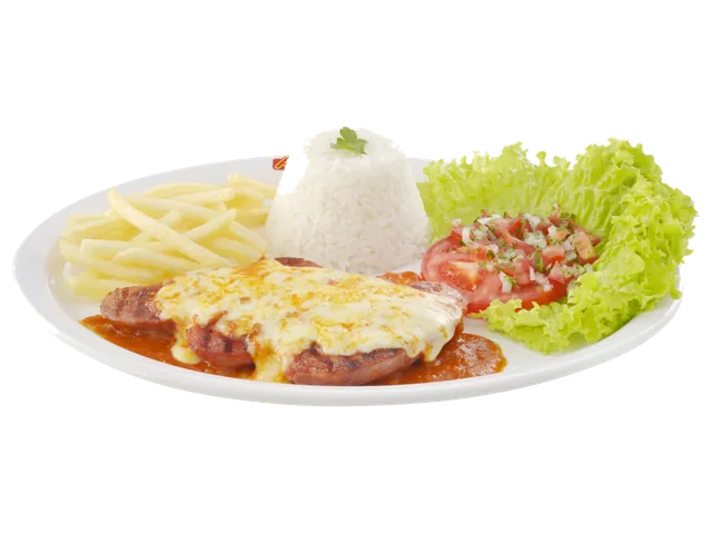 Linguiça Toscana Parmegiana, prato completo com acompanhamentos