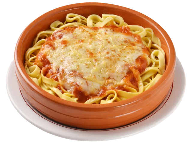 Talharine All Sugo Parmegiana, prato completo com acompanhamentos